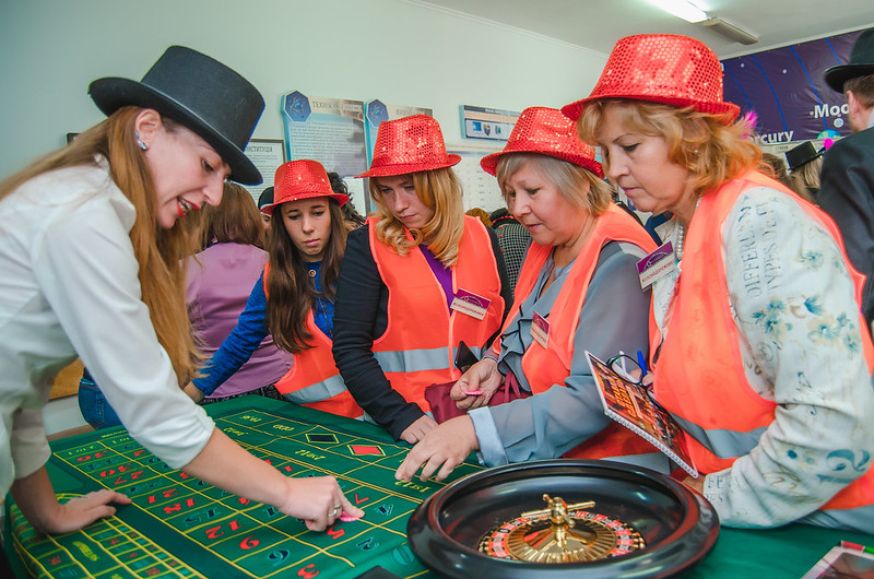 Отметить День строителя в Arkhangelsk с Квесторией