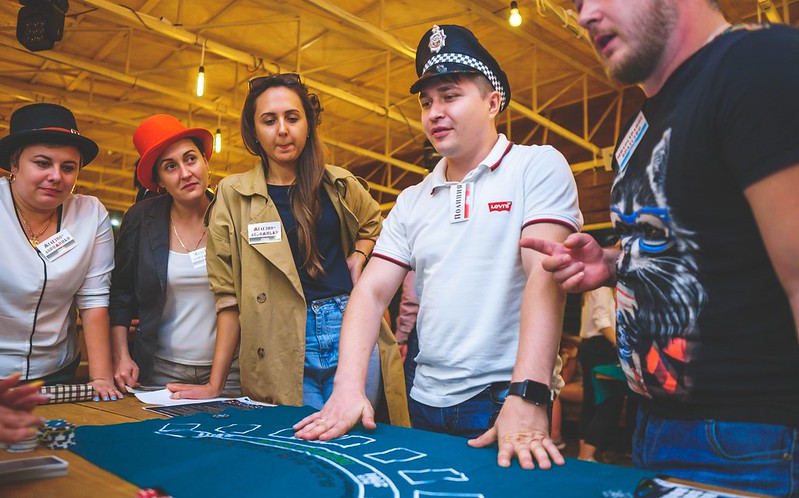 Корпоративные сувениры и подарки на День нефтяника в Arkhangelsk