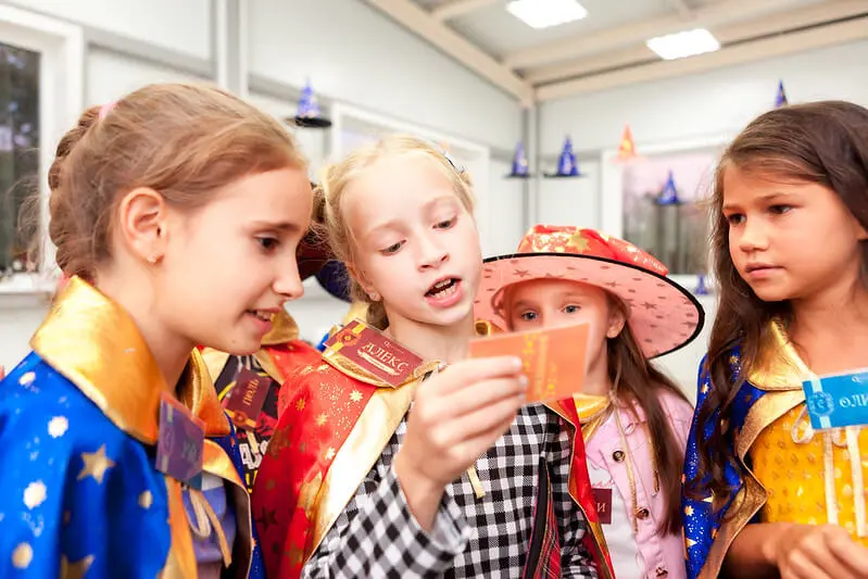 Новый год в Архангельске глазами школьников: квесты, игры и секреты организации